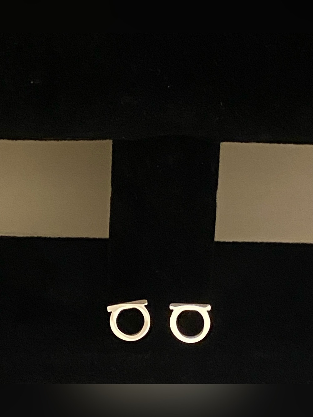 Fashion Jewelry silver rounded stud design- cut-out inspired F-G Earrings